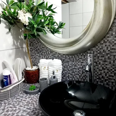 Apartment Iris Cozy House με ανεξάρτητη είσοδο *